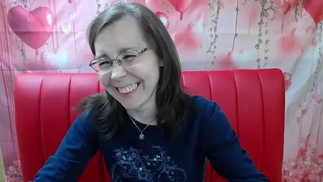 Snapshot of DaisyEdit chatting on April 2026 11:22:02 AM DaisyEdit online show from April 2026 11:22:02 AM