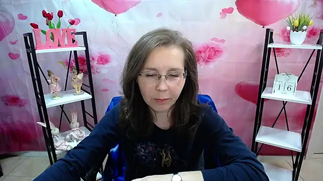Snapshot of DaisyEdit chatting on May 2026 05:15:02 AM DaisyEdit online show from May 2026 05:15:02 AM