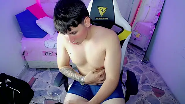 Snapshot of d_moneyy_ chatting on December 2025 03:22:02 AM d moneyy online show from December 2025 03:22:02 AM