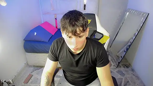 d moneyy  online show from December 2025 03:26:02 AM