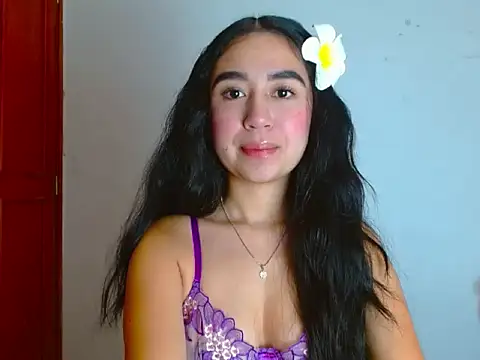 SiennaLorens online show from March 2026 09:26:02 AM