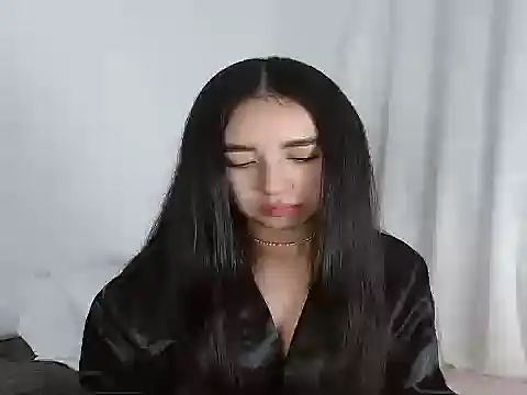 SiennaLorens online show from March 2026 11:41:01 PM