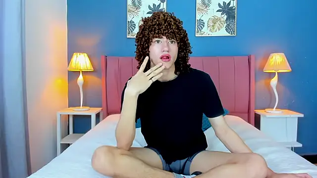 Snapshot of joss_shellby chatting on February 2026 02:17:02 PM joss shellby online show from February 2026 02:17:02 PM