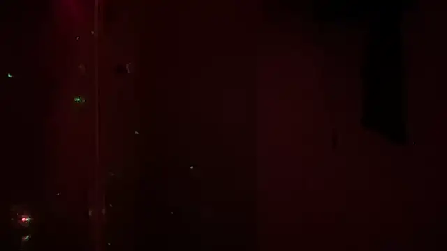 Snapshot of madlynginger chatting on November 2025 04:33:01 PM madlynginger online show from November 2025 04:33:01 PM