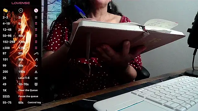 Whisperingfire online show from June 2026 08:08:02 PM