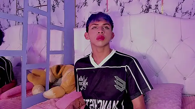 Snapshot of Prince_Apolo chatting on December 2025 07:55:01 PM Prince Apolo online show from December 2025 07:55:01 PM