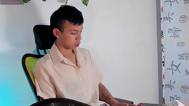 Prince Apolo online show from March 2026 08:35:02 PM