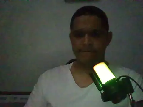 Snapshot of AJFIXXX chatting on November 2025 12:46:02 AM AJFIXXX online show from November 2025 12:46:02 AM
