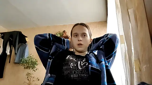 SophieHazely online show from December 2025 05:44:02 AM