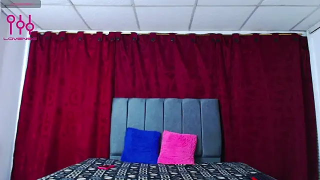 Snapshot of Melody_Kuromi chatting on March 2026 11:53:02 PM Melody Kuromi online show from March 2026 11:53:02 PM