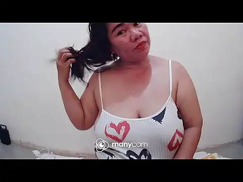 hottiemama69 online show from June 2026 12:41:02 AM