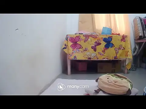 Snapshot of hottiemama69 chatting on July 2026 03:02:01 AM hottiemama69 online show from July 2026 03:02:01 AM
