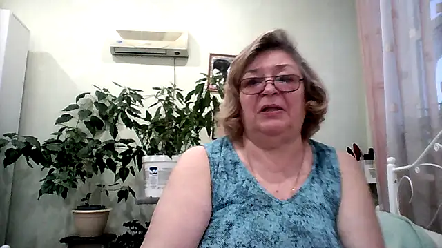 Snapshot of rekelme chatting on February 2025 05:37:01 AM rekelme online show from February 2025 05:37:01 AM