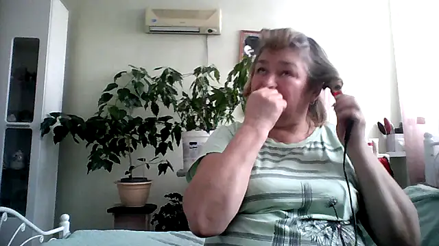 Snapshot of rekelme chatting on February 2025 01:37:01 PM rekelme online show from February 2025 01:37:01 PM