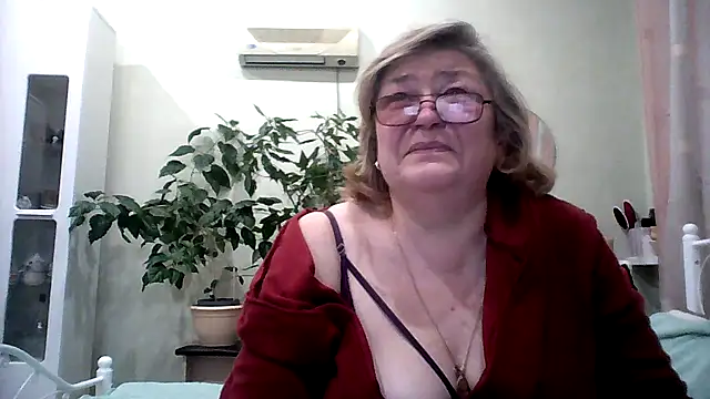 Snapshot of rekelme chatting on February 2025 08:15:02 PM rekelme online show from February 2025 08:15:02 PM