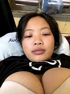 Snapshot of Mailyysa chatting on December 2025 04:18:02 AM Mailyysa online show from December 2025 04:18:02 AM