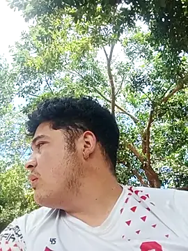 Snapshot of Elperritobb chatting on December 2025 02:44:02 PM Elperritobb online show from December 2025 02:44:02 PM