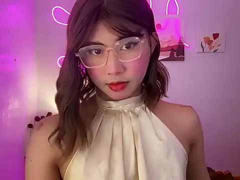 asiantwink0000 online show from June 2026 06:32:01 PM