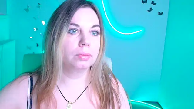 Snapshot of Amanda_Swannn chatting on December 2025 06:50:01 AM Amanda Swannn online show from December 2025 06:50:01 AM