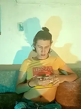 Jazmin trans online show from December 2025 02:32:02 PM