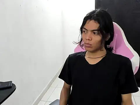 Eclipses sexy online show from December 2025 01:18:01 PM