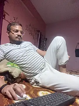 Saxymood1111 online show from February 2026 04:18:01 PM