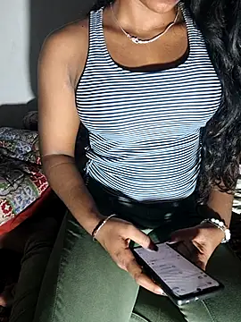 pooja199 online show from February 2026 07:50:02 PM