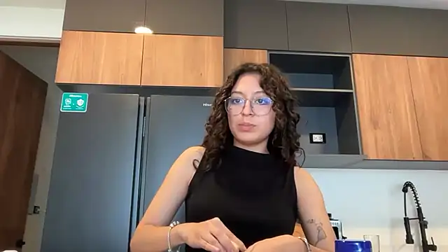 Alicatcua  online show from June 2026 12:04:02 AM