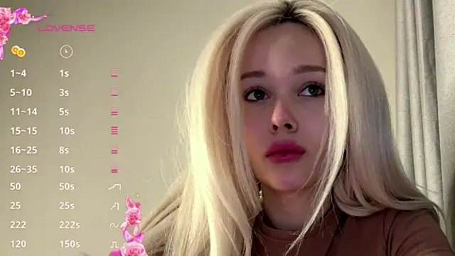 Snapshot of ElyaMur chatting on March 2026 04:11:02 PM ElyaMur online show from March 2026 04:11:02 PM