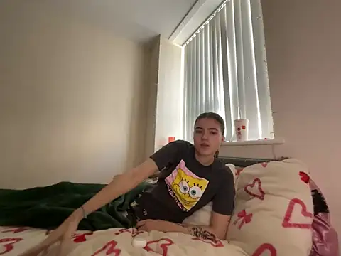 Snapshot of lucyx_xx chatting on February 2026 04:05:02 PM lucyx xx online show from February 2026 04:05:02 PM