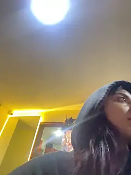 Mia fiire online show from June 2026 03:07:01 AM