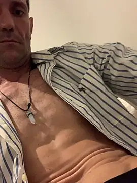 Tesudo034 online show from February 2026 03:56:01 AM