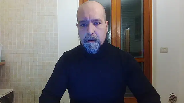 Snapshot of AMIRDIB2025 chatting on January 2026 04:09:02 PM AMIRDIB2025 online show from January 2026 04:09:02 PM