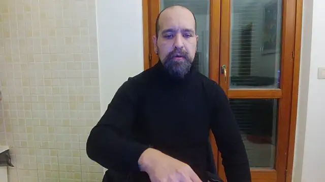 Snapshot of AMIRDIB2025 chatting on February 2026 03:33:01 AM AMIRDIB2025 online show from February 2026 03:33:01 AM