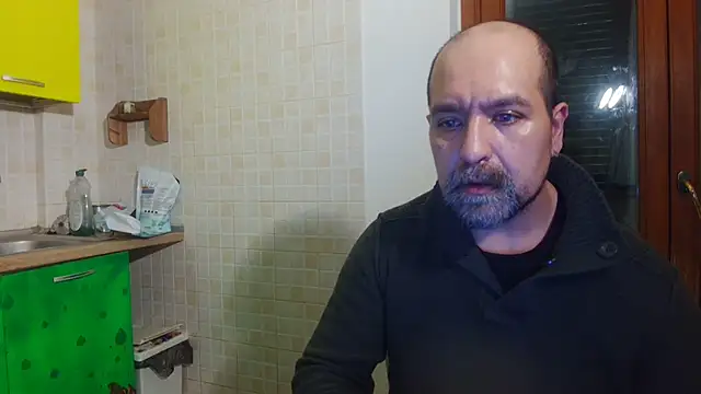 Snapshot of AMIRDIB2025 chatting on March 2026 12:47:02 AM AMIRDIB2025 online show from March 2026 12:47:02 AM