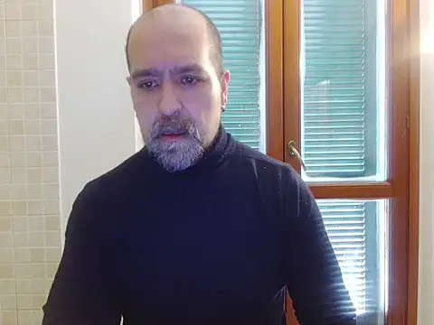 Snapshot of AMIRDIB2025 chatting on March 2026 01:04:01 PM AMIRDIB2025 online show from March 2026 01:04:01 PM