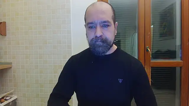 AMIRDIB2025 online show from May 2026 07:52:01 PM