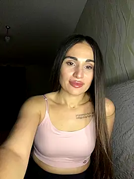 Snapshot of MonikaSi chatting on January 2026 06:33:02 PM MonikaSi online show from January 2026 06:33:02 PM