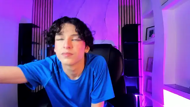SthepanodiMonaco online show from May 2026 03:36:01 AM