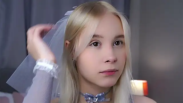 AunclreaVache online show from January 2026 11:14:01 AM