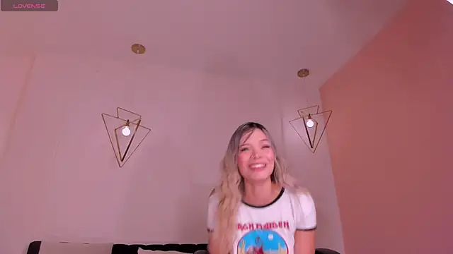 LisaFlowers  online show from June 2026 08:57:01 AM