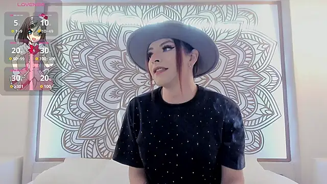 Lilith Zamara  online show from December 2025 01:39:01 PM