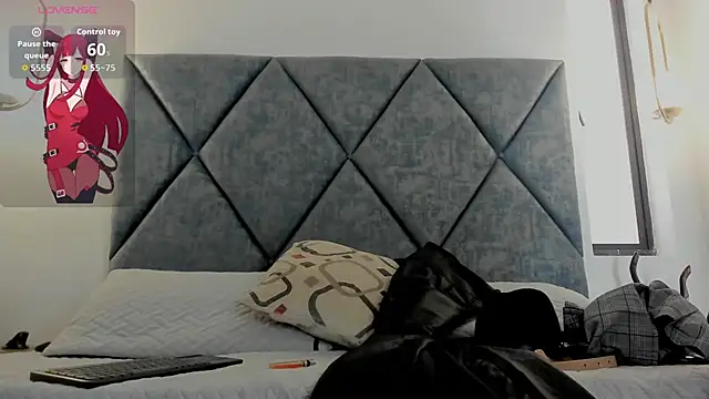 Lilith Zamara  online show from December 2025 02:03:01 PM