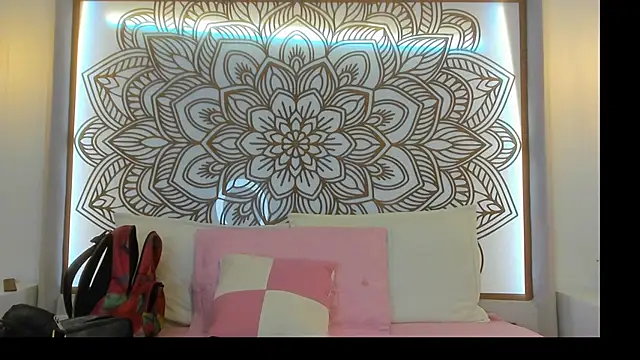 Lilith Zamara  online show from February 2026 02:43:02 PM