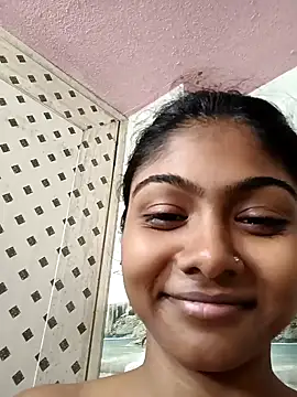 Cute diya023 online show from May 2026 05:58:01 AM