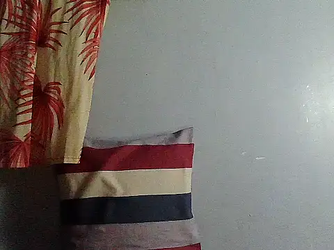 Snapshot of lovePussy_Cat chatting on December 2025 12:24:02 PM lovePussy Cat online show from December 2025 12:24:02 PM