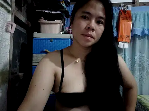 Snapshot of xxdreamgirl69 chatting on March 2026 09:43:01 PM xxdreamgirl69 online show from March 2026 09:43:01 PM