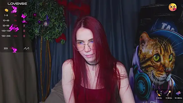 Snapshot of Emily_Kente chatting on December 2025 12:49:02 AM Emily Kente online show from December 2025 12:49:02 AM