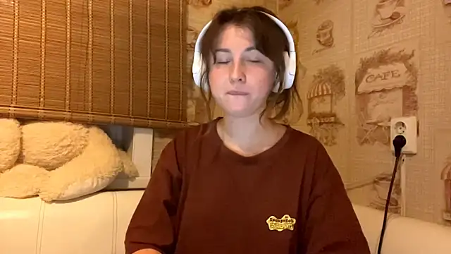 Snapshot of Tessa_Muse chatting on November 2025 03:27:02 PM Tessa Muse online show from November 2025 03:27:02 PM