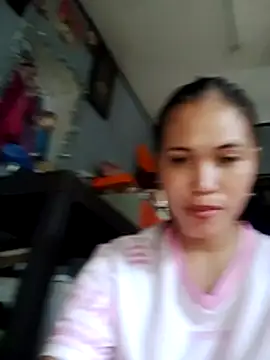 Snapshot of Lovely_aprilxx chatting on February 2026 08:10:01 AM Lovely aprilxx online show from February 2026 08:10:01 AM